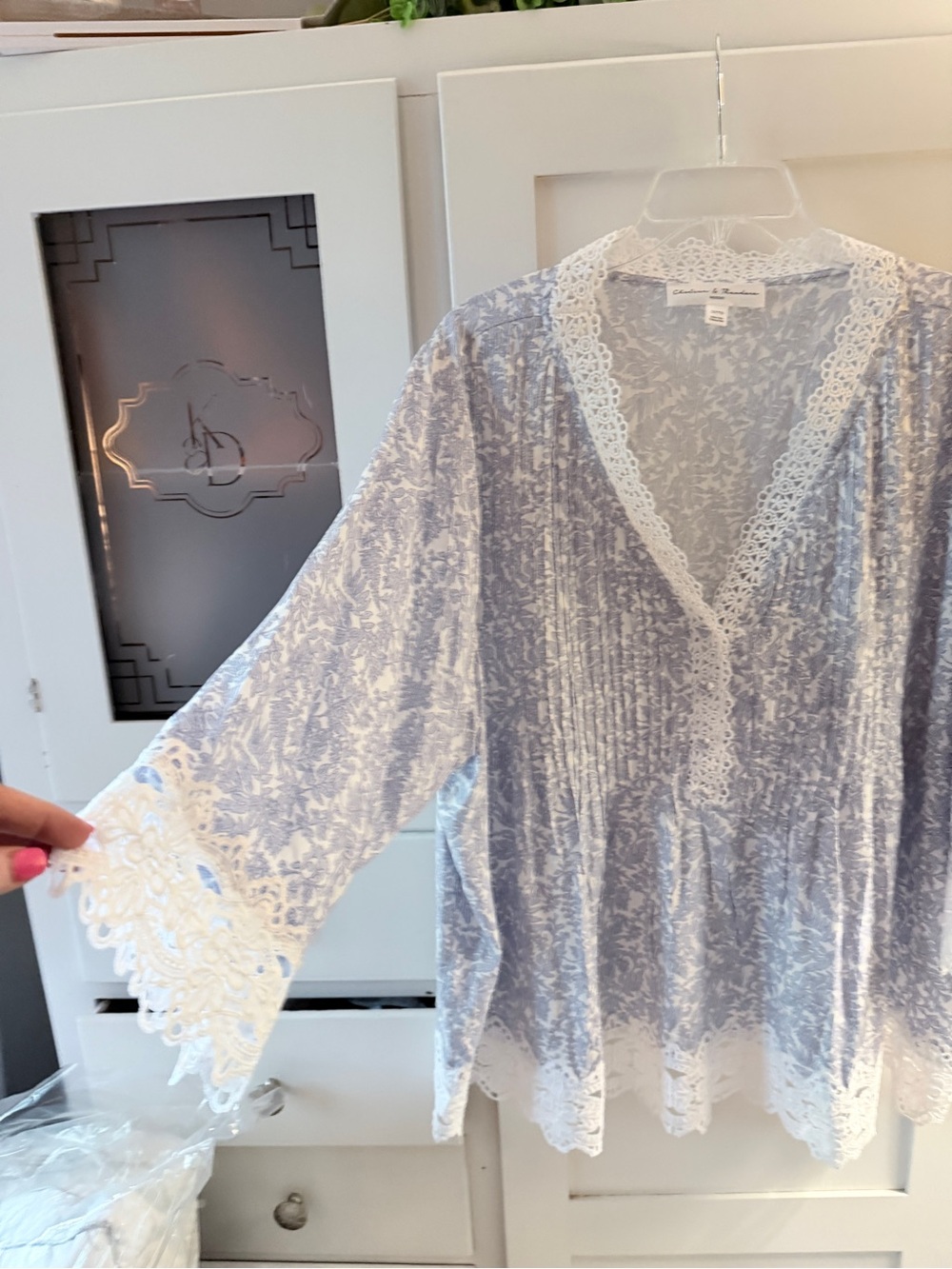 Chelsea & Theodore Light Blue Floral Lace-Trim V-Neck Tunic